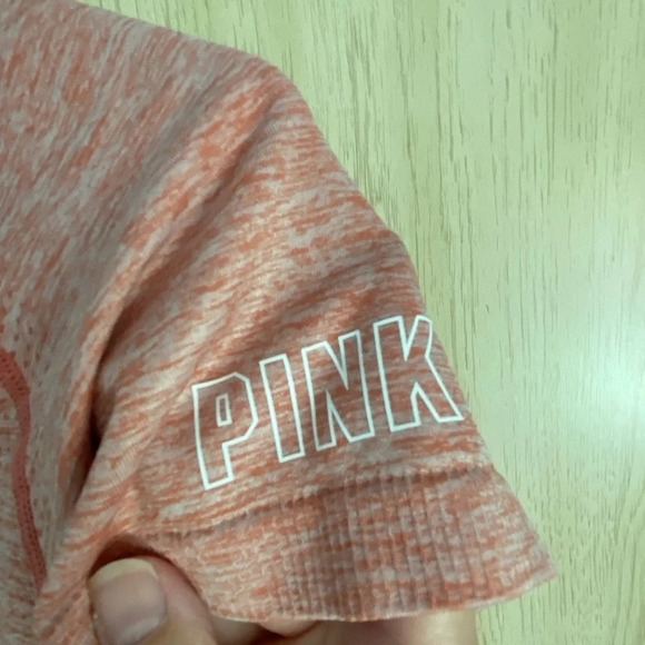 Victoria’s Secret Pink Seamless Top Dusty Pink or Coral Size Medium - Picture 3 of 8